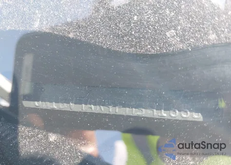 2015 Infiniti Q50 Premium z USA, uszkodzony, nr VIN JN1BV7AR4FM391660